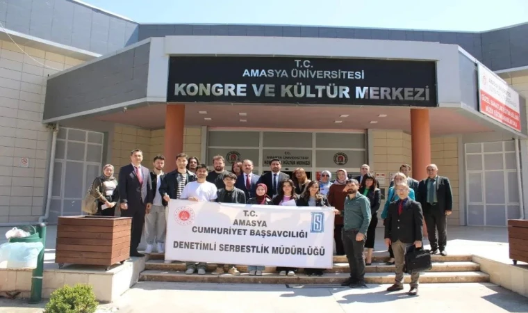 AMASYA’DA ÜNİVERSİTE ÖĞRENCİLERİNE