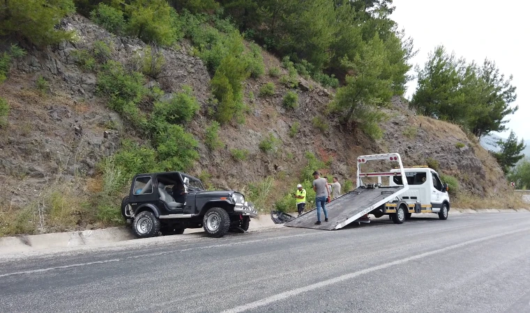 Dikkatsiz Sürücü Ölümden Döndü