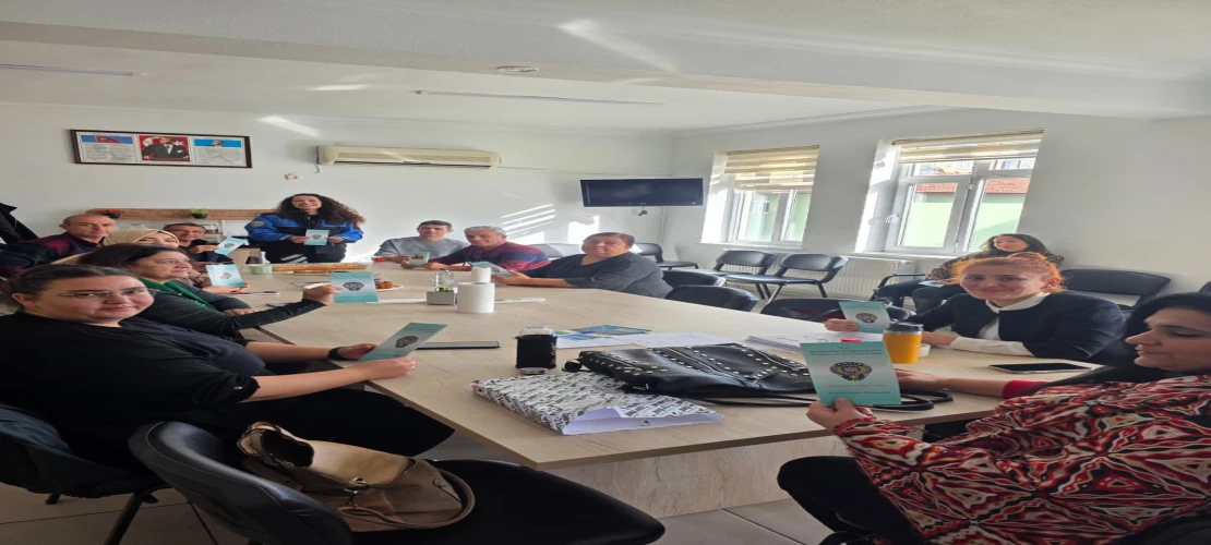 Dalaman’da Öğrencilere Güvenli Gelecek Eğitimi Polis ve Okul El Ele!