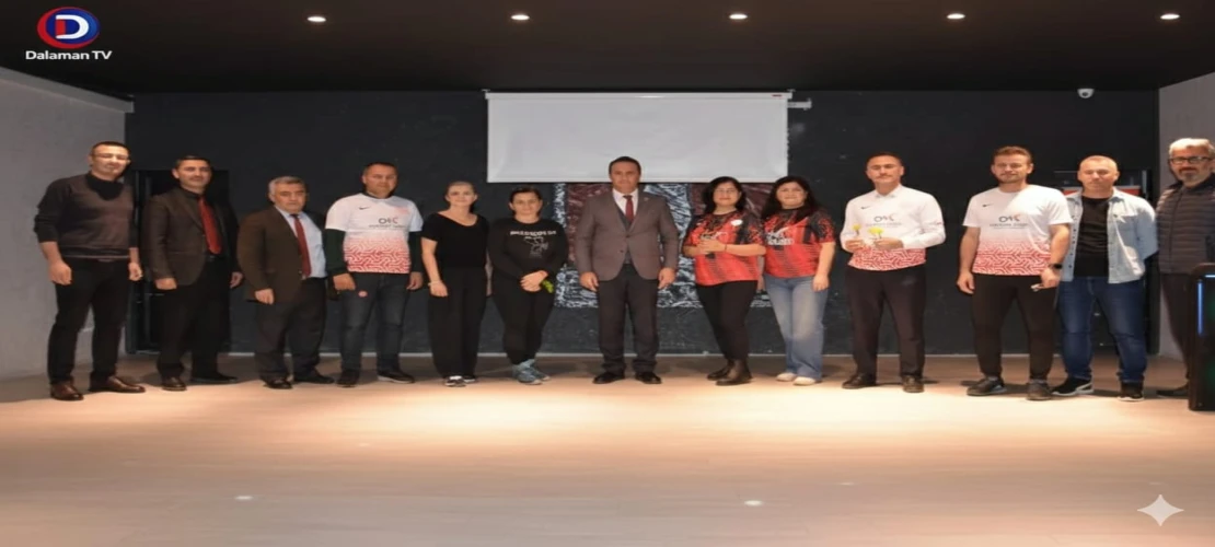 Eğitimin Liderleri Sahaya indi