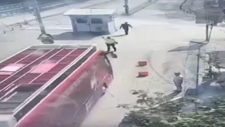 CHP otobüsünü kullanan sürücü hakkında
