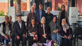 Marmaris Çetibeli mahallesinde 1958 yılında ilkokul öğretmeni