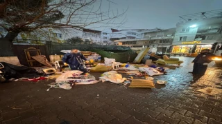 Marmaris Belediyesi Temizlik İşleri Müdürlüğü ekipleri,