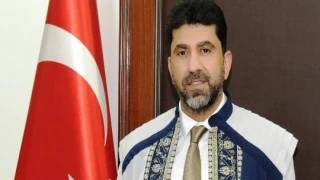 Rektörden Örnek Davranış