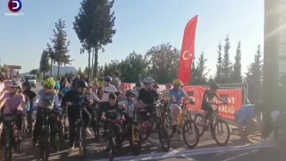 Muğla’nın Dalaman ilçesi, bugün spor dolu ve heyecanlı anlara ev sahipliği yaptı.